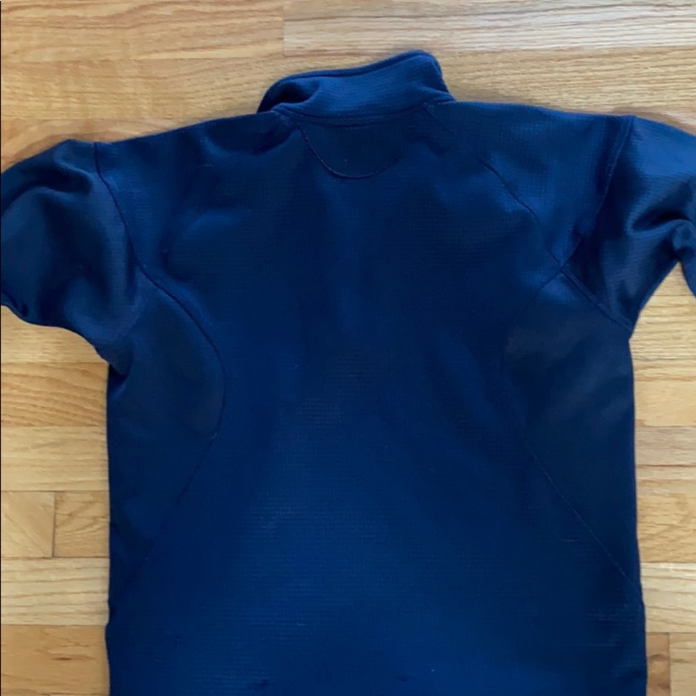 Child’s medium Adidas soccer sweatshirt . - Picture 7 of 9